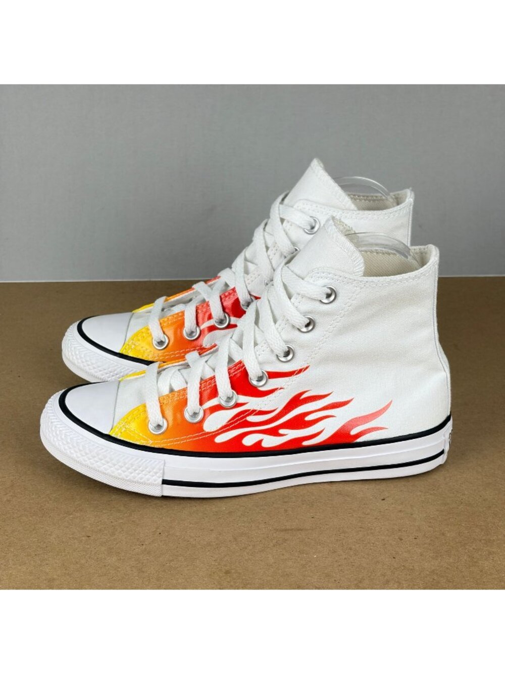 Converse Chuck Taylor All Star High Top Flames Sneakers Womens 5.5 White Red